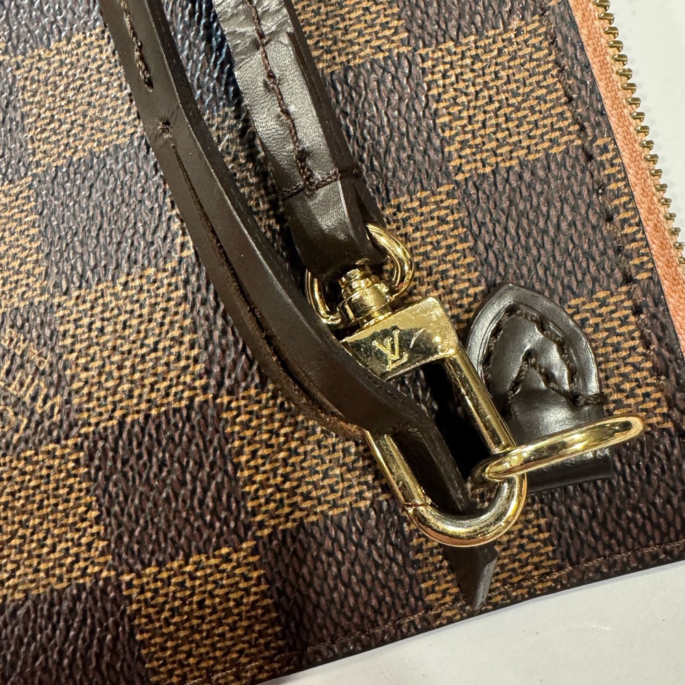 Louis Vuitton Gold Zipper Accent code inside TR-4166 - Picture 4 of 6